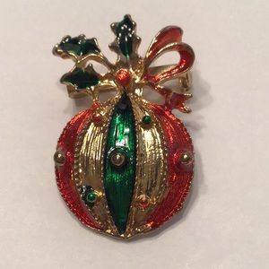 Vintage Christmas Brooch